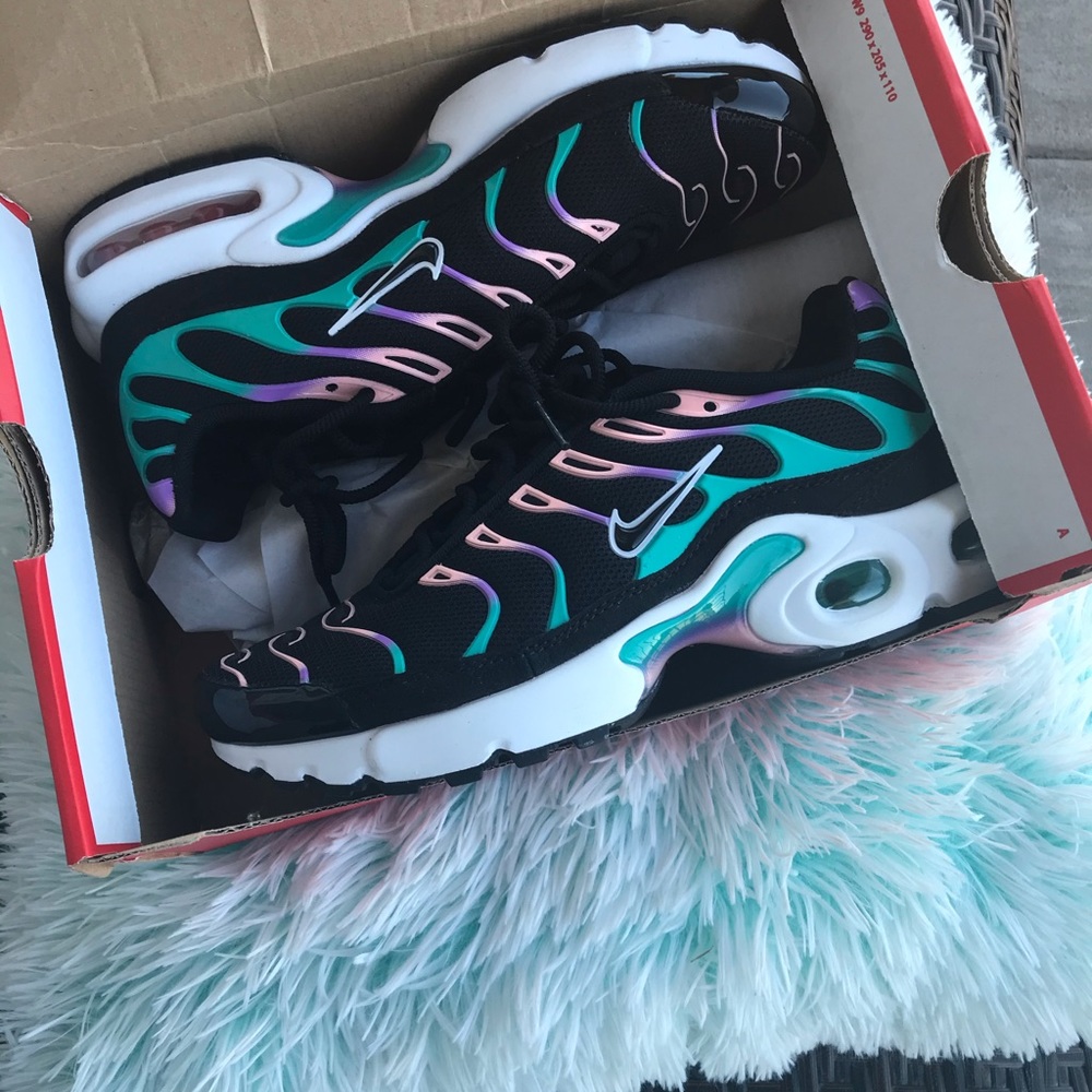 Nike Air Max Shoes